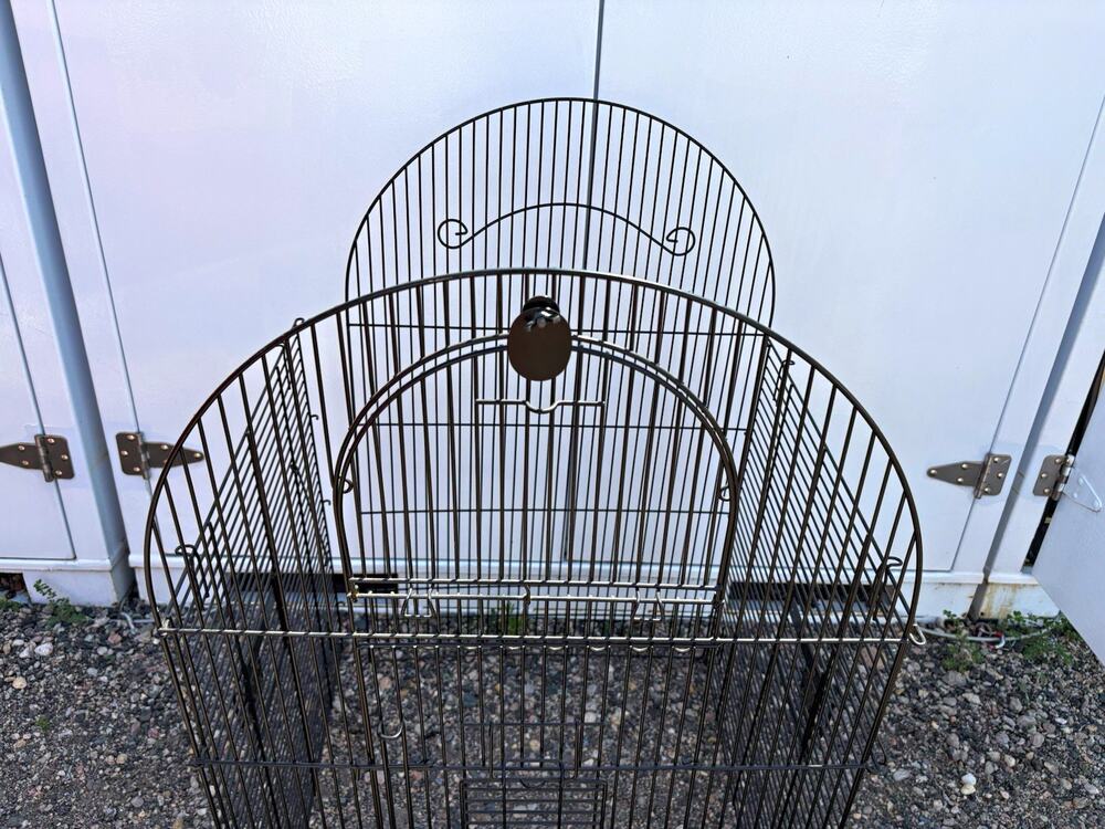 Black Metal Single Bird Cage, Wire with Arched Top & Front Door Latch, Large
